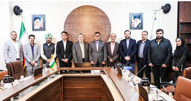 تجلیل از تعاونی های های صادراتی در روز ملی صادرات